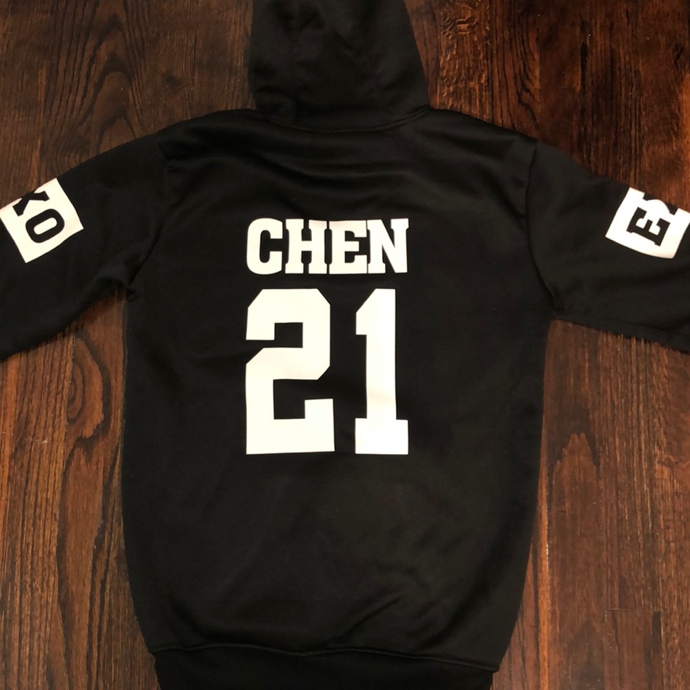 Exo merch - Picture 2 of 2